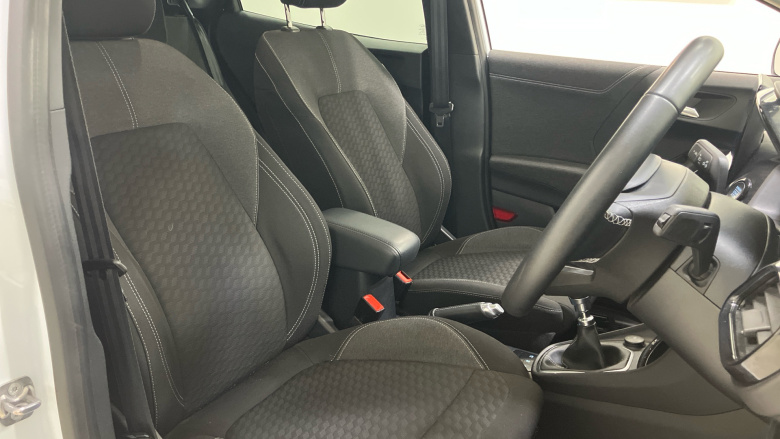 Ford Puma 1.0 EcoBoost Hybrid mHEV Titanium 5dr Petrol Hatchback